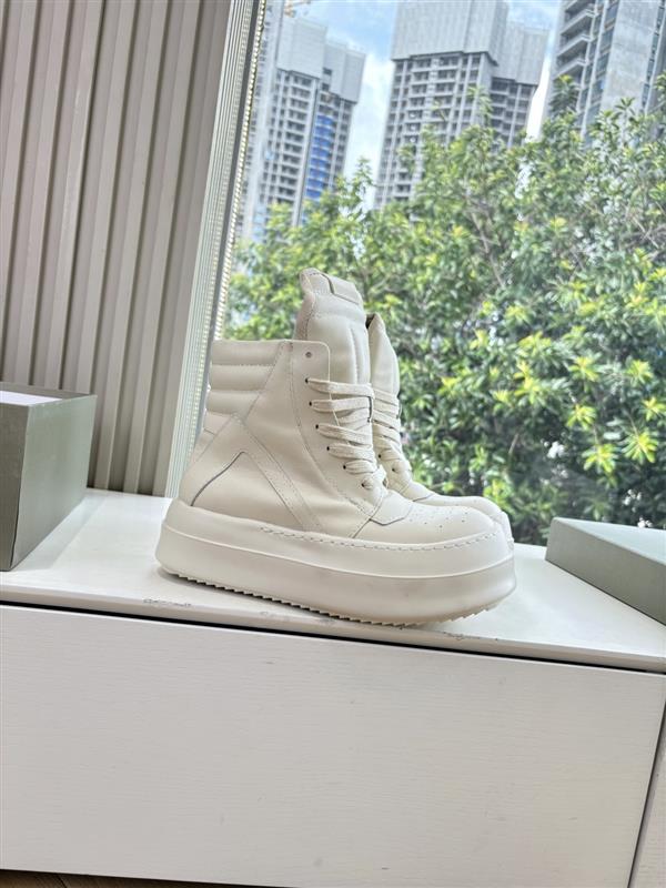 2025112815361127 380